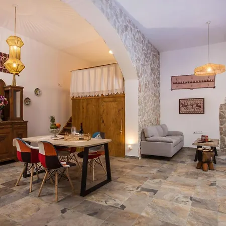 Traditional Loft Casa Di Vini Semesterbostad Kalithies