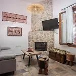 Traditional Loft Casa Di Vini بيت للعطل *