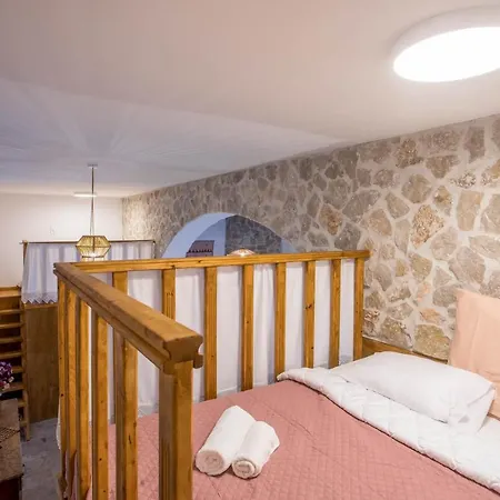 Traditional Loft Casa Di Vini Калитиес